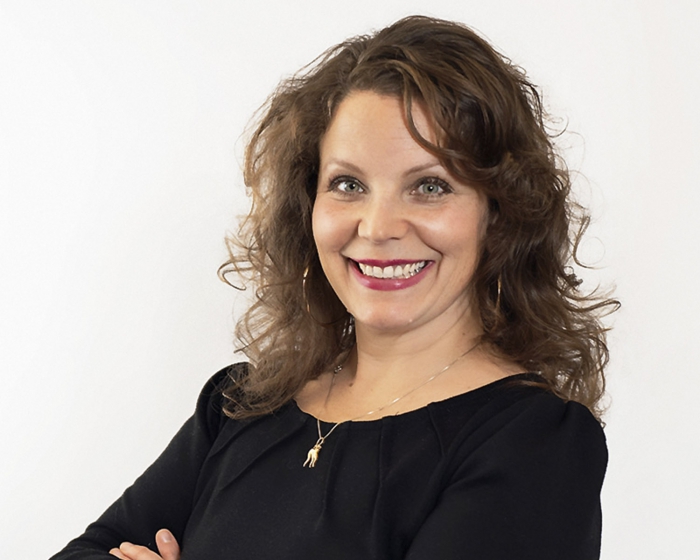 Kara Dean-Assael headshot