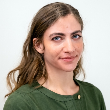 Lesa Young headshot